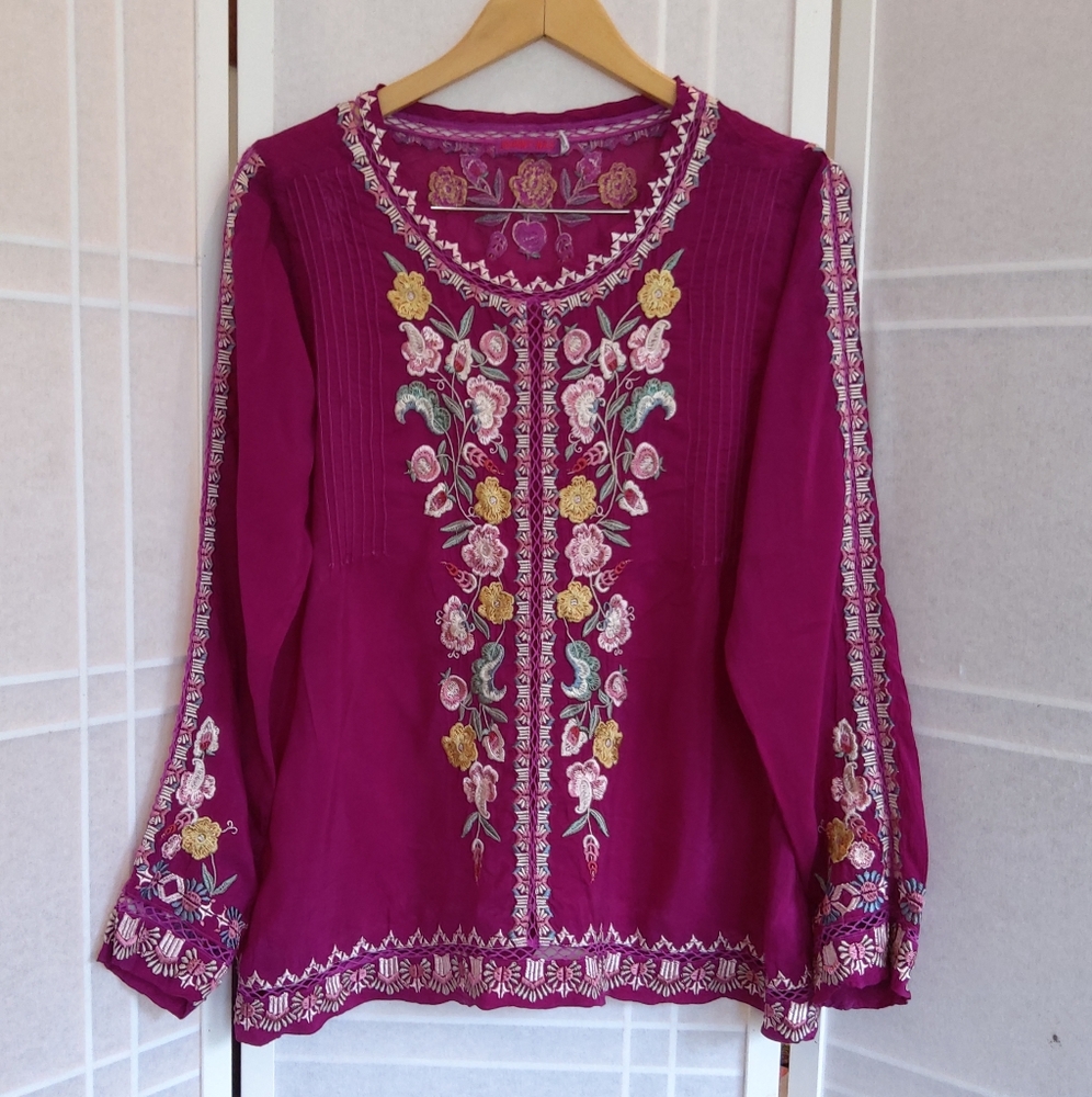 Johnny Was dark pink/purple embroidered blouse